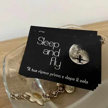 Sleep And Fly Apartment Catania