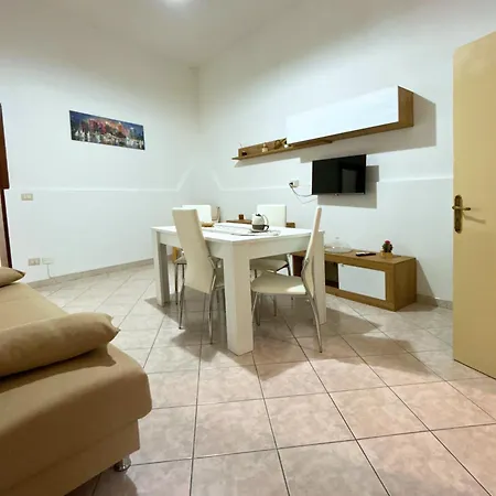 Sleep And Fly Apartment *